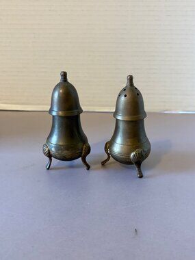 Vintage Brass Salt & Pepper Shakers With Footed Design Made In India 1930’s